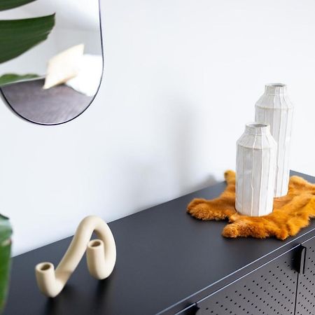 Design-Ferienwohnung In Kelberg Am Nuerburgring: Platz Fuer 6, Kueche, Wifi, Netflix Ngoại thất bức ảnh